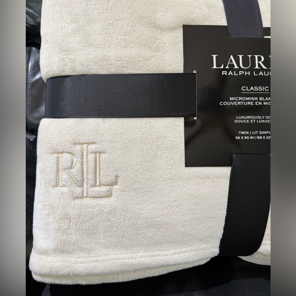 Ralph Lauren Classic Cream TWIN Micromink Blanket 90" x 66" - Picture 9 of 9